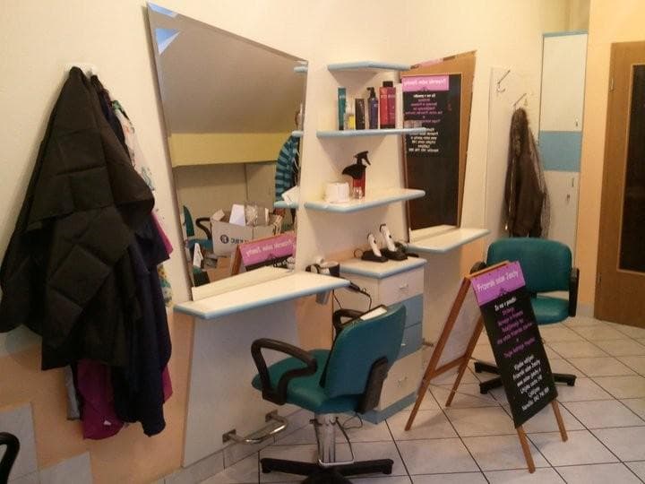 FRIZERSKI SALON JANCHY, LJUBLJANA
