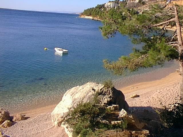 VILA ADRIA, OMIŠ