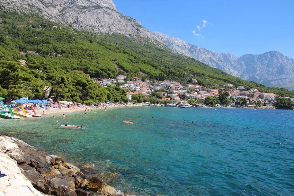 BAŠKA VODA, BRELA, VILLA ISSEA
