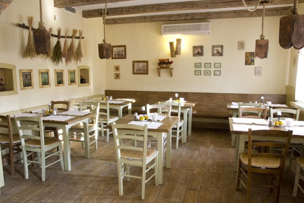 NAPOLITANSKE PIZZE IN SOLATE, PIZZERIJA DOMŽALE, MARVELLA