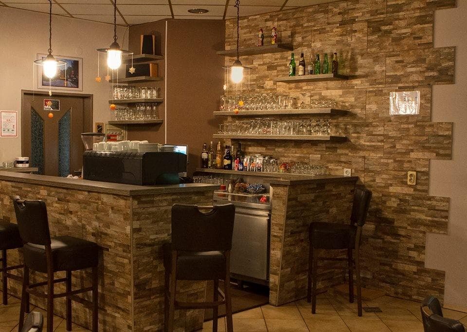 BAR KNAP, SENOVO