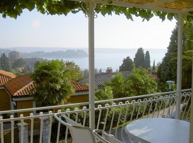 APARTMAJI LILI, PORTOROŽ