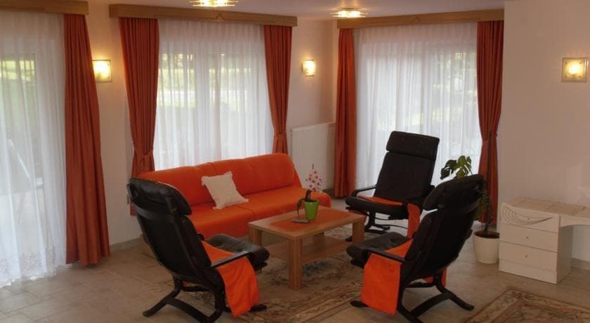 APARTMAJI JANŠA, RADOVLJICA