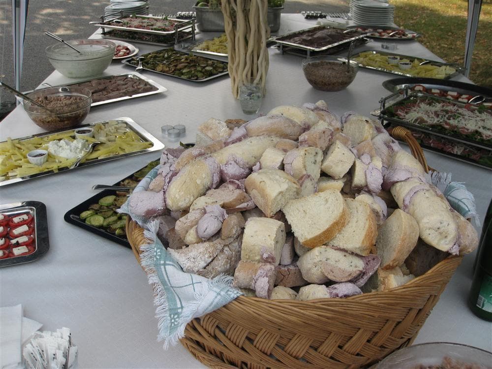 OKREPČEVALNICA IN CATERING SEŽANA
