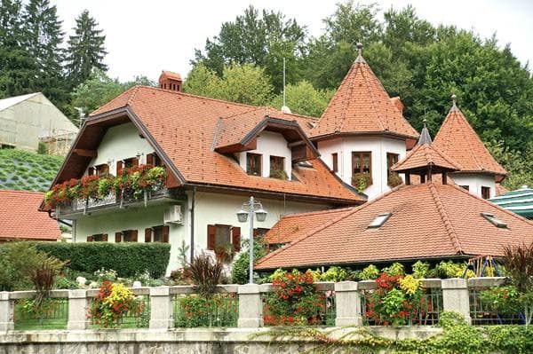 GOSTILNA FRAJGRABA, MALEČNIK