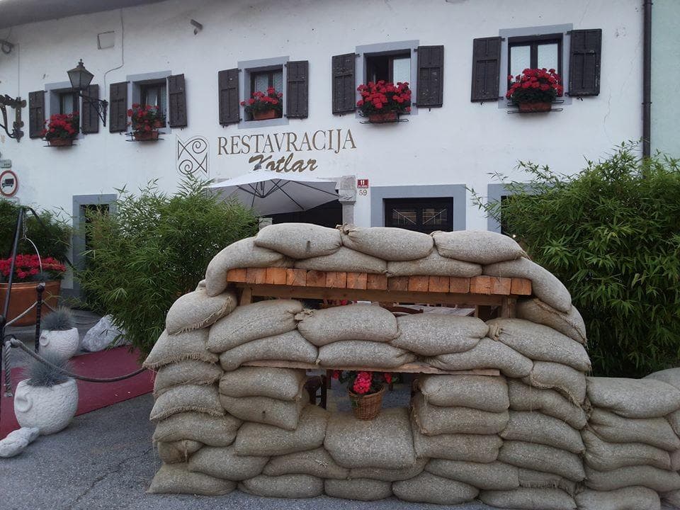RESTAVRACIJA KOTLAR S PRENOČIŠČI, KOBARID