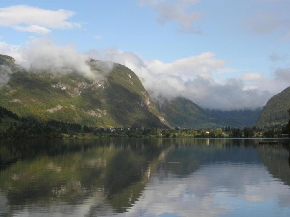 APARTMAJI, SOBE BOHINJ BOHINJSKO JEZERO