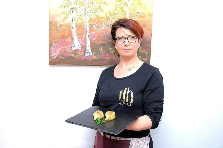 TURISTIČNA KMETIJA, APARTMAJI ZELENI JURIJ, VINICA
