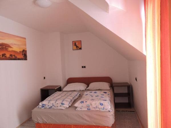 APARTMENTS GUBANEC, APARTMENT KRVAVEC CERKLJE NA GORENJSKE