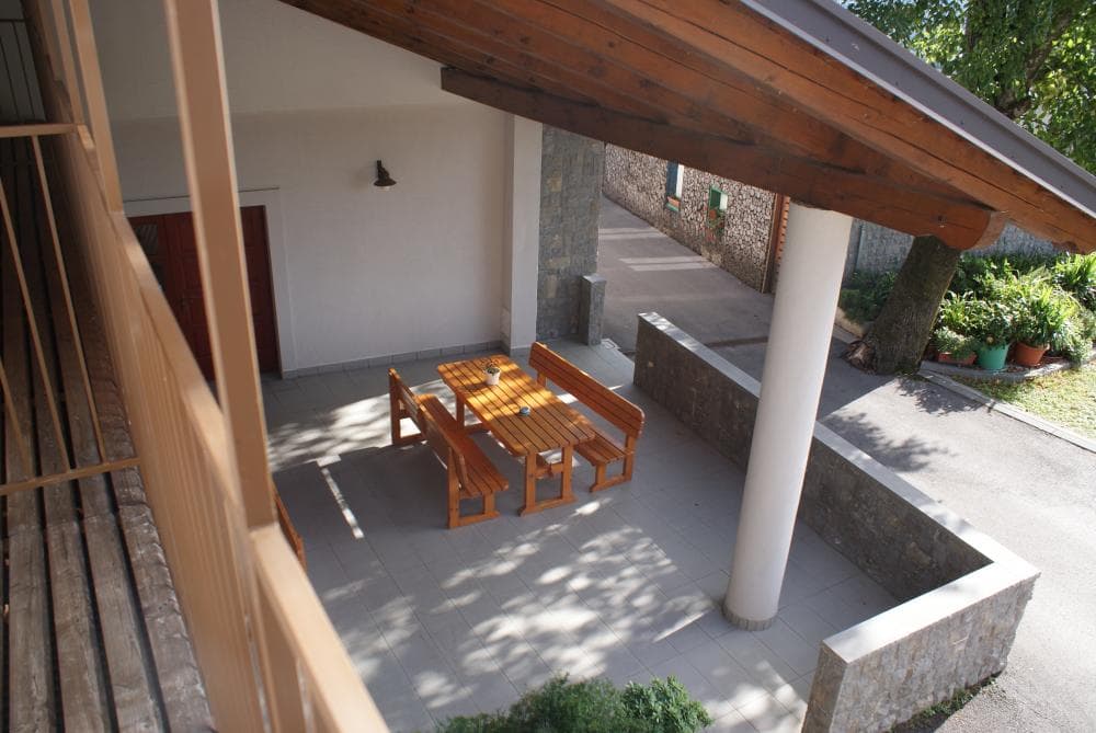 APARTMENTS NOVA GORICA APARTMAJI KOŠUTA ELIZABETA KOŠUTA
