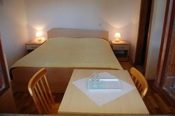 APARTMAJI IN SOBE VOŽIČ, SEČOVLJE, CAMERE APPARTAMENTI SICCIOLE