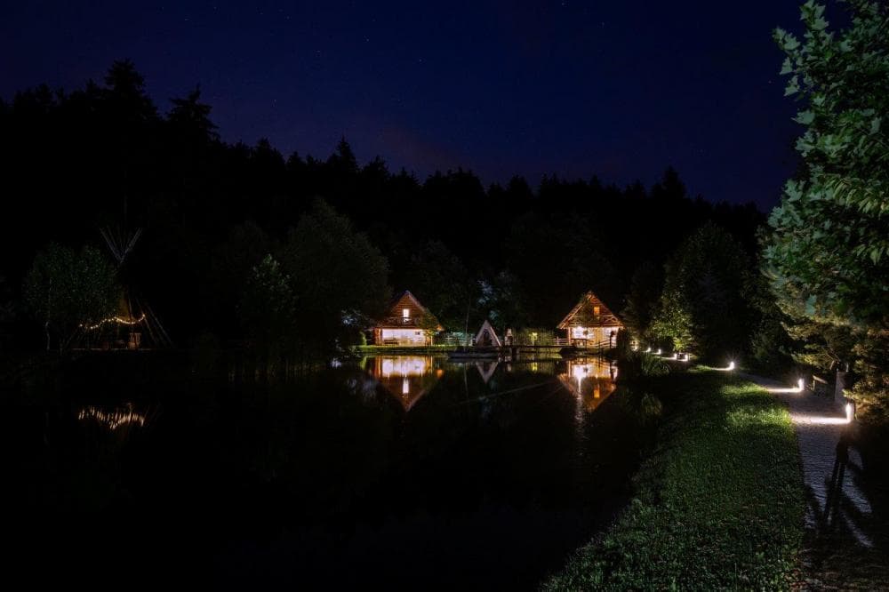 APARTMAJI, APARTMENTS WELLNESS MOZIRJE, CAMPSITE, CAMPERS, KAMP
