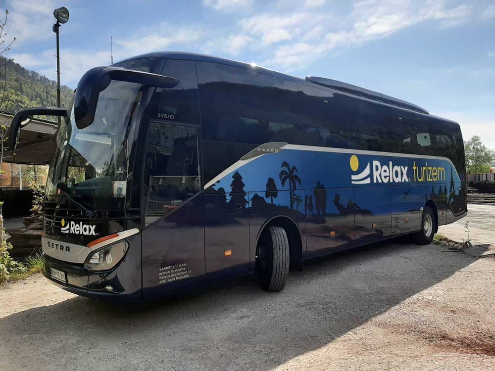 AVTOBUSNI PREVOZI VEČJIH SKUPIN