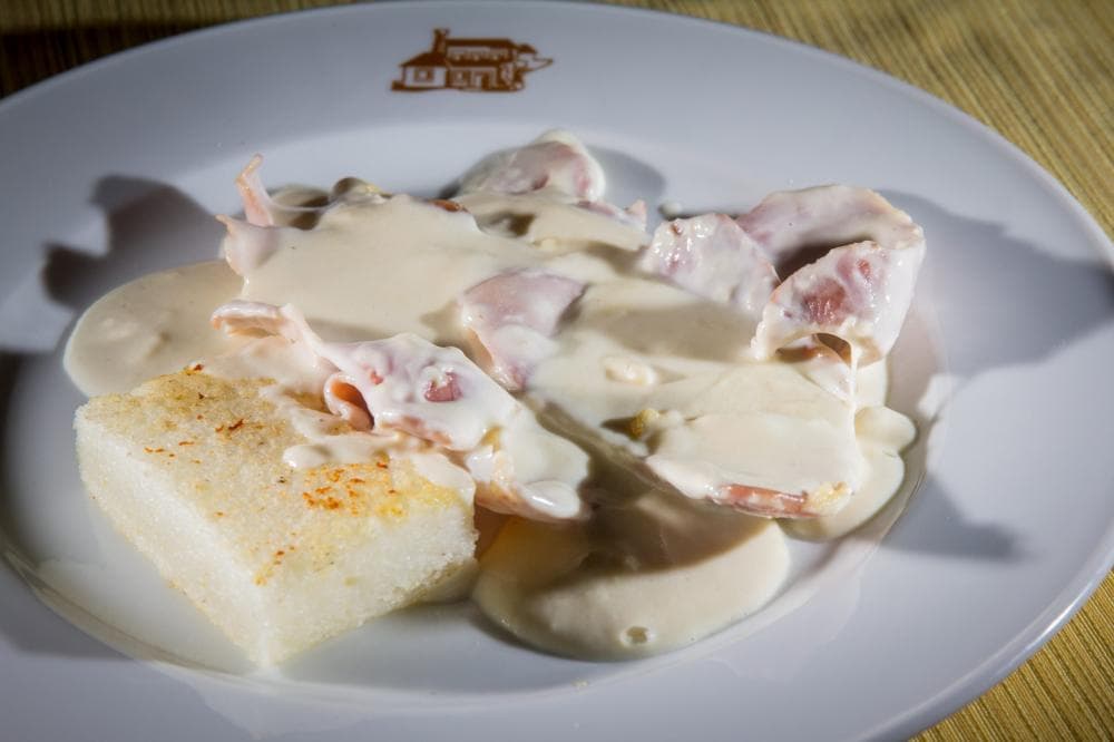 ALLOGGIO AZIENDA AGRICOLA BREG - GOLO BRDO - BRDA - TURISTIČNA KMETIJA BREG SLOVENIA