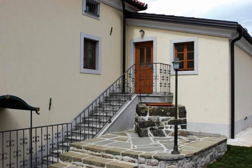 DOMAČIJA JANKOVI, APARTMAJI, IZPOSOJA KOLES VREMSKI BRITOF