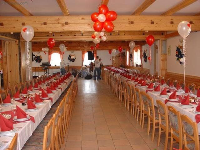 PRAZNOVANJE POROK, OBLETNIC, ZAKLJUČENE DRUŽBE, GOSTILNA ZA 150 LJUDI, GOSTIŠČE, GOSTILNA KOVAČ