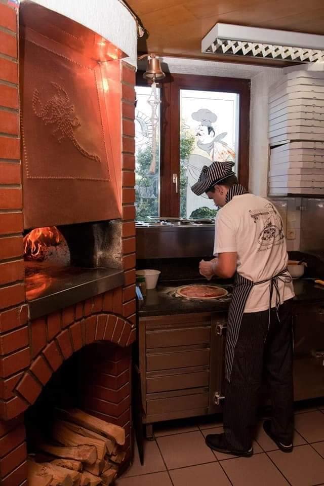 GOSTILNA IN PIZZERIJA ŠKORPION, ILIRSKA BISTRICA