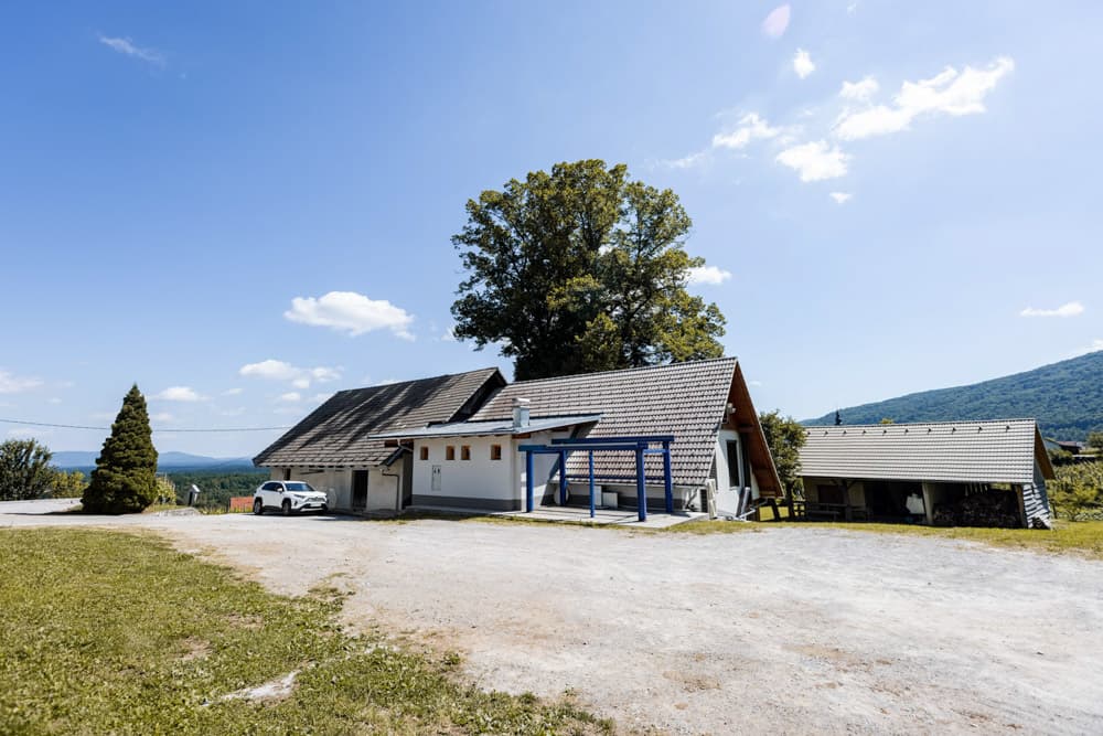 OKREPČEVALNICA POD STARO LIPO, SEMIČ