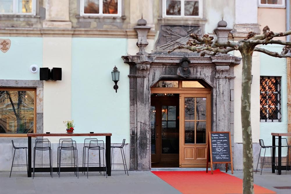 RESTAVRACIJA IN GOSTILNA VITEZ, LJUBLJANA