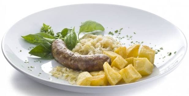 GOSTIŠČE ČEŠNAR, CERKLJE NA GORENJSKEM