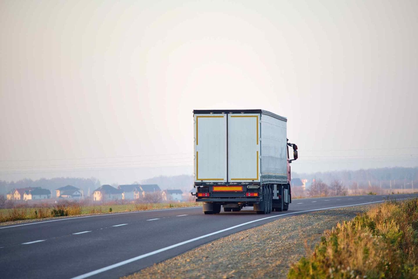 IDL LOGISTIKA – ZANESLJIVE LOGISTIČNE STORITVE IN ŠPEDICIJA IZ KRANJA
