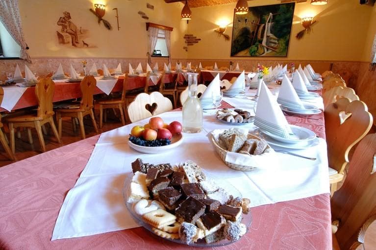 IZLETNIŠKA KMETIJA PRI MLINARJU, ŽALEC