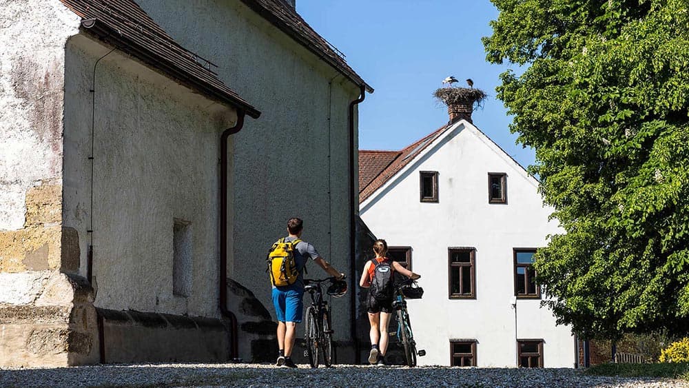 OBČINA DOBROVNIK: MAJHNA OBČINA Z VELIKIM SRCEM IN NARAVNIMI LEPOTAMI