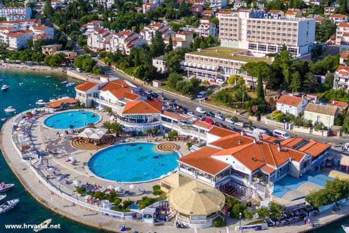KOMBI TRANSFERJI, POSLOVNI TURIZEM AJDOŠČINA