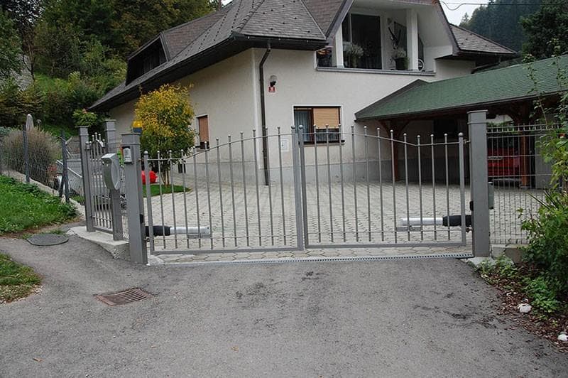 KRILNA VRATA-DRSNA VRATA - ZAPORNICE, DORMAN KAMNIK