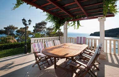 VILA LUCIANA, SPLIT