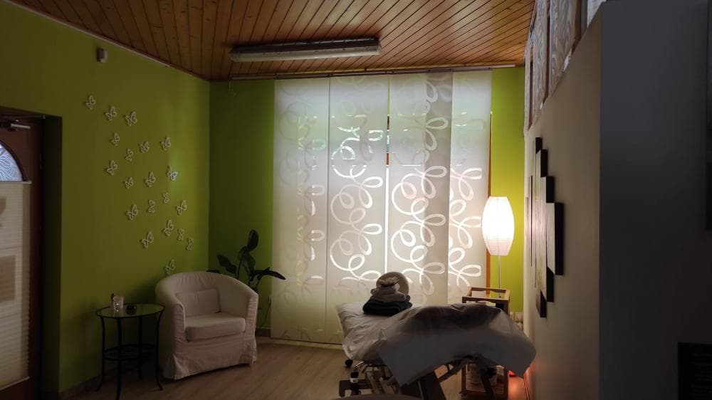 MASAŽE LOGATEC, REFLEKSNA MASAŽA STOPAL, BOWNOVA TERAPIJA, MASAŽNI SALON