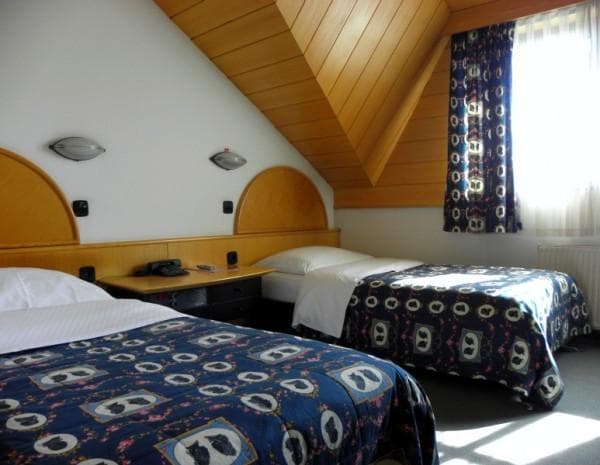 PENSION PODRŽAJ, GROSUPLJE