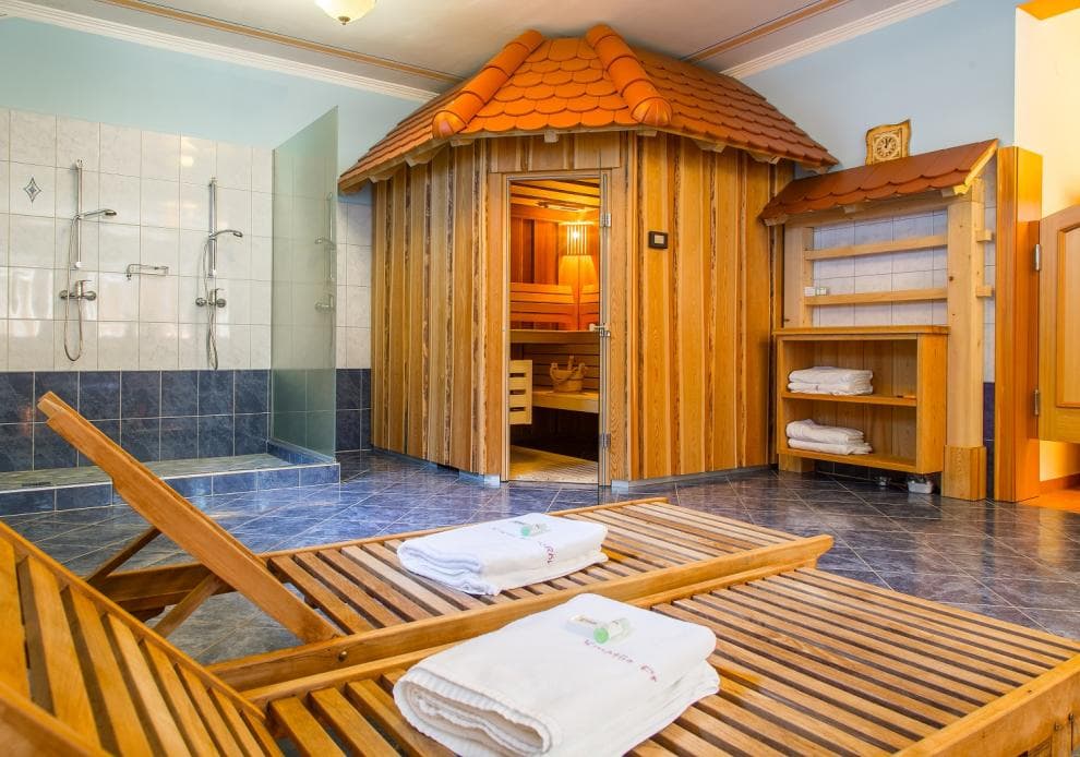 ROOMS LESCE BLED AIRPORT