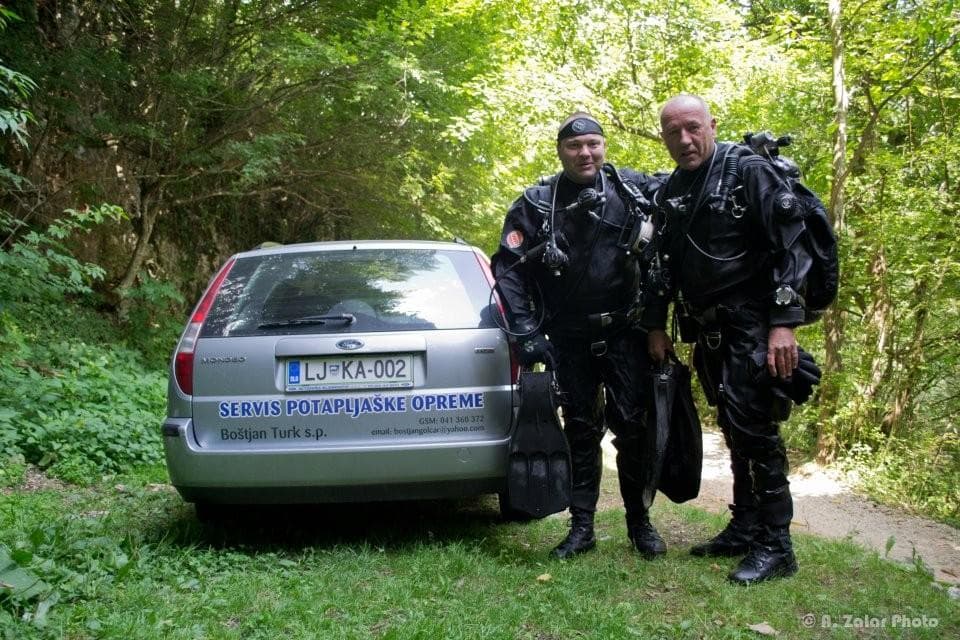 SERVIS POTAPLJAŠKE OPREME, BOŠTJAN TURK S.P., VRHNIKA