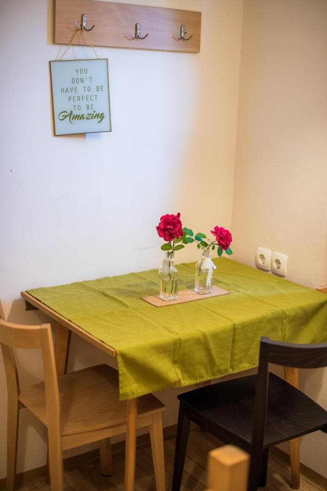 SOBE Z ZAJTRKOM, BRESTANICA, KRŠKO, HOSTEL PRIMOŽ KOZMUS