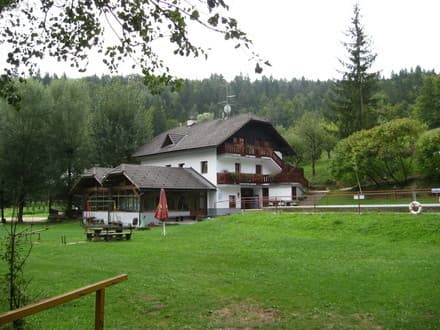 TURISTIČNA KMETIJA OBOLNAR, VELIKA LOKA cover