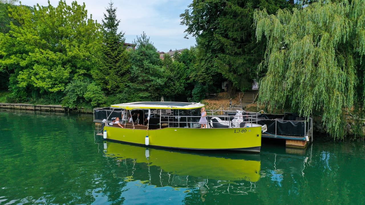 TURISTIČNA LADJICA, VRHNIKA, ELEKTRIČNA LADJICA, KMETIJA KUREN