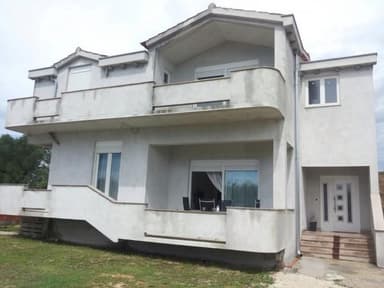 APARTMAJI MIA, BIBINJE