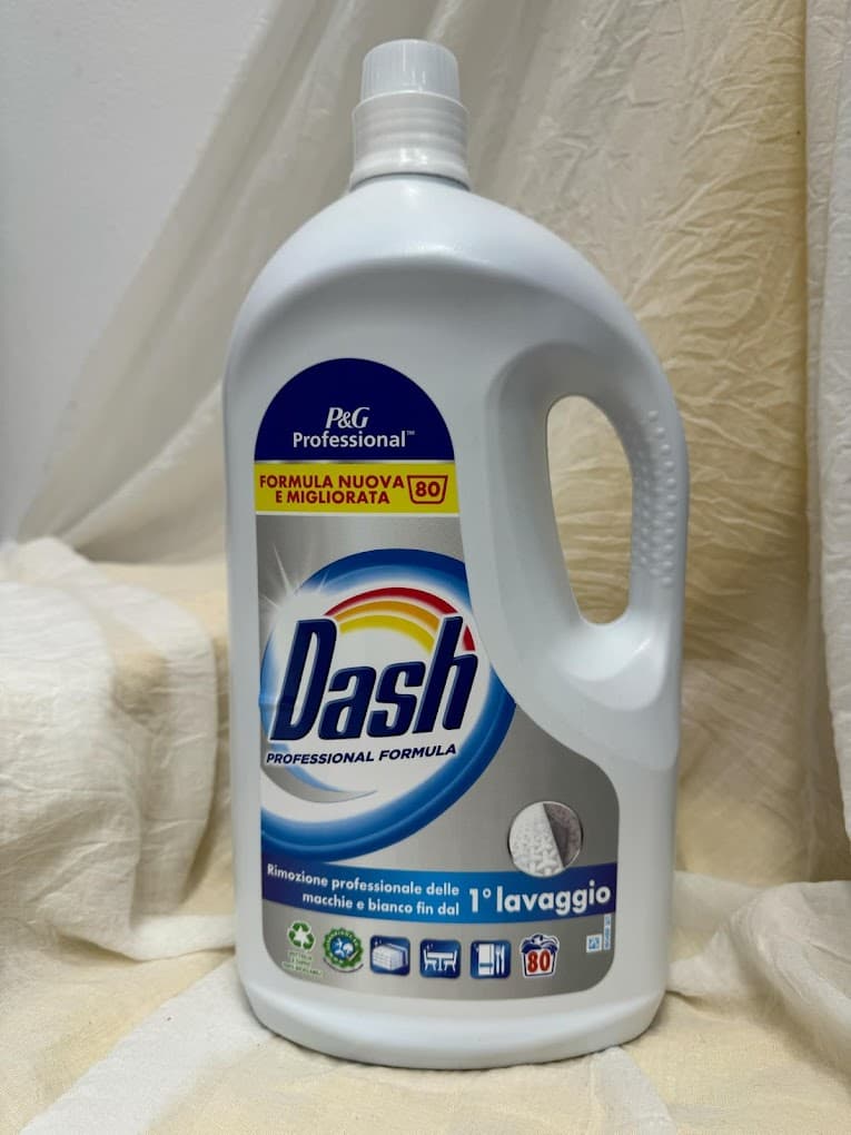 DROGERIJA KOPER-CAPODISTRIA GREEN CLEAN PRODOTTI PER LA CURA DELLA CASA E DELLA PERSONA cover