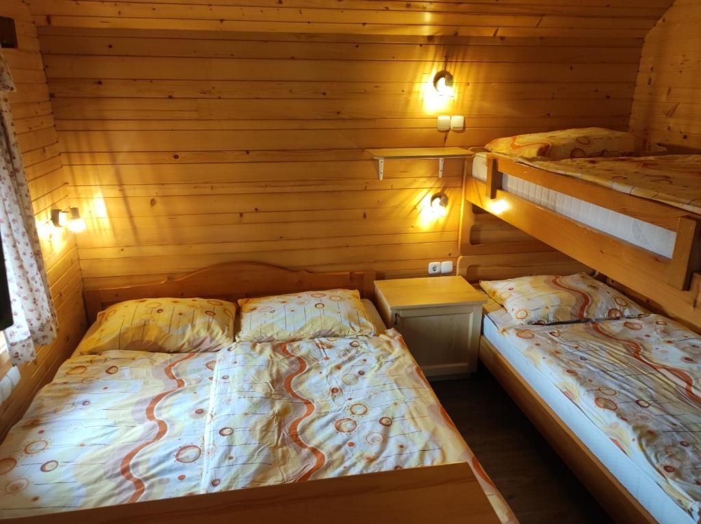 USKOVNICA Apartma v pritličju