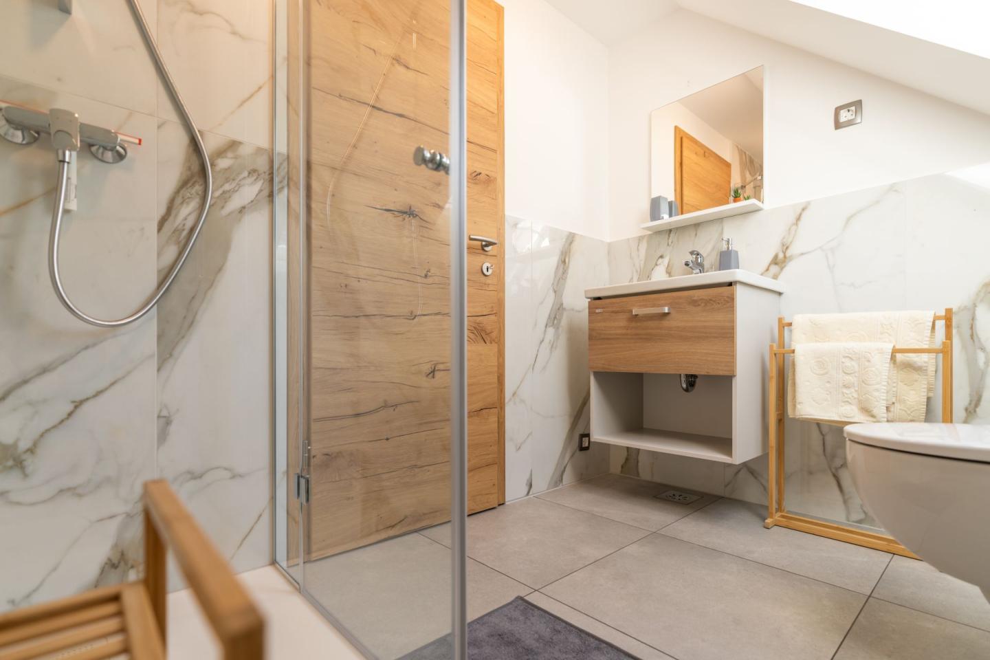 Apartma z 2 spalnicama