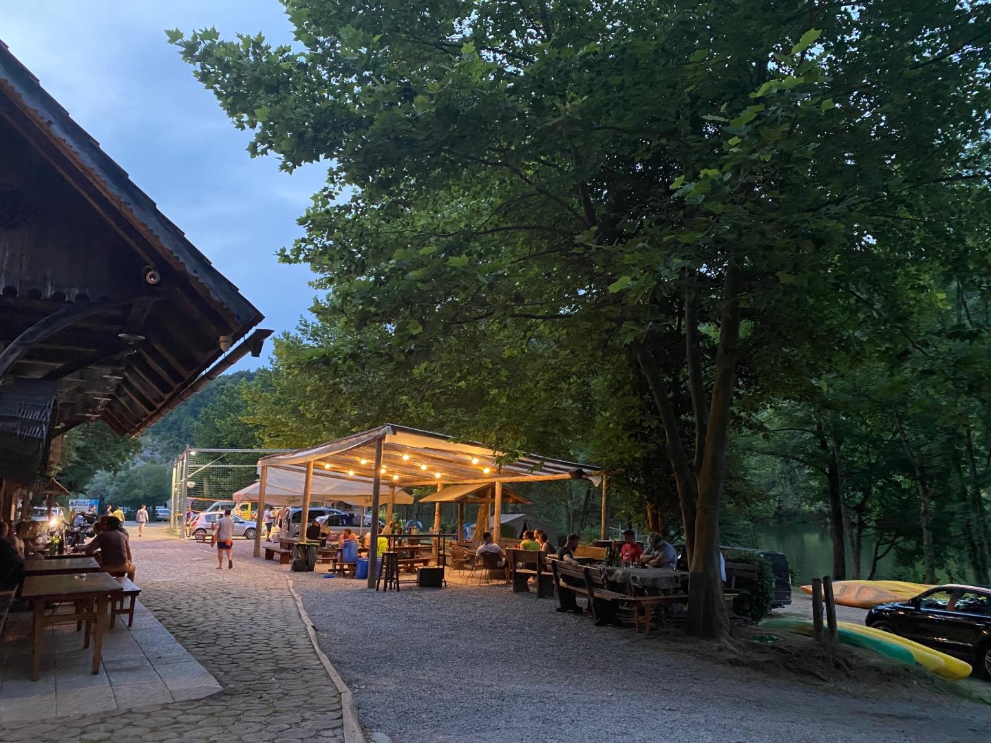 NAJEM PIKNIK PROSTORA STARI POD KOLPA