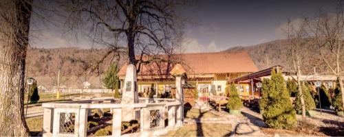 DNEVNE MALICE, DOSTAVA HRANE NA DOM, CERKLJE NA GORENJSKEM, PIZZERIJA POD JENKOVO LIPO