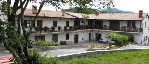 ROOMS DIVACA LOCAL FOOD - DOMAČIJA VRBIN, DIVAČA