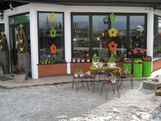 Cvetličarna na ovinku Domžale 