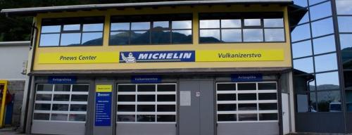 AVTODVIGALA-ŠKARJASTA-DVOSTEBERNA, MONTIRKA ZA PNEVMATIKE, CENTRIRKA PNEVMATIK