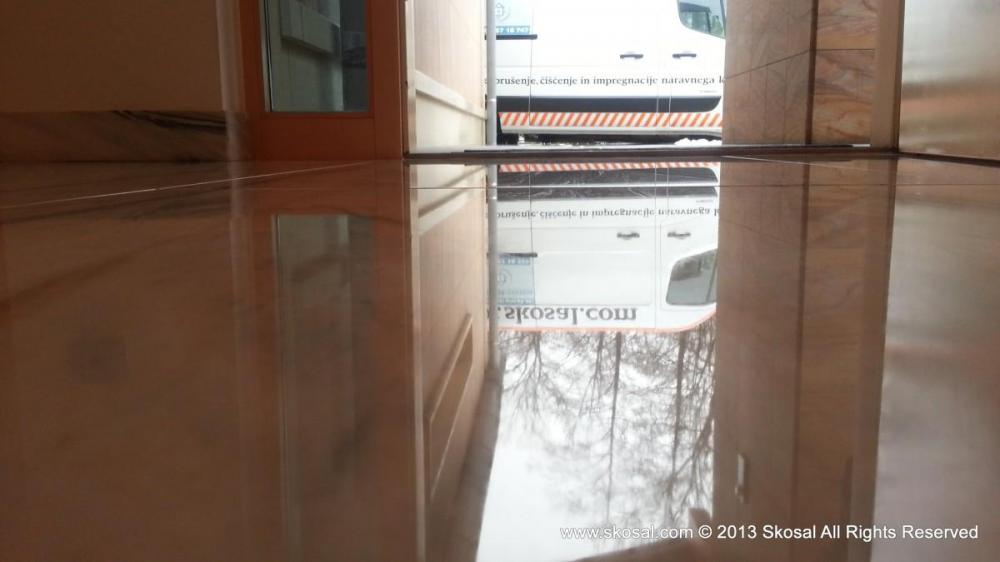 Skosal, Restavriranje, Brušenje, Čiščenje in zaščita kamna in kamnitih površin, Griže