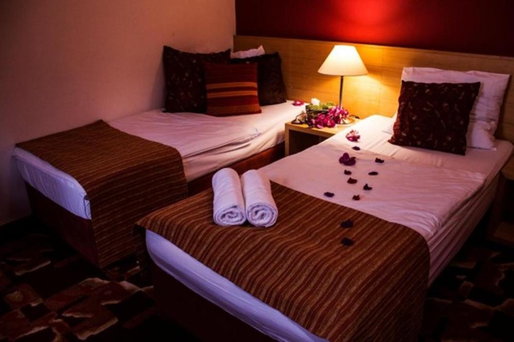 WELLNESS TENIS FITNES TEAM BUILDING SAMO 15km iz Ljubljane