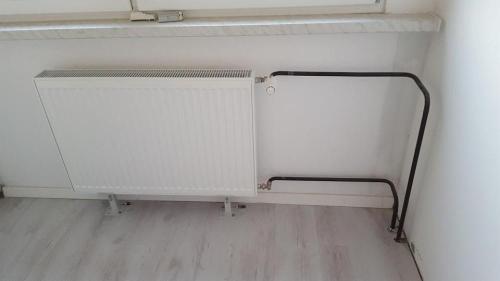 MENJAVA RADIATORJEV LJUBLJANA, ZAMRZOVANJE RADIATORSKIH VENTILOV CEVI