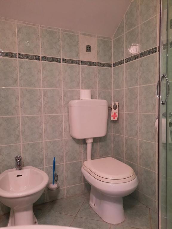 Sobe in apartmaji Čehovin, Postojna